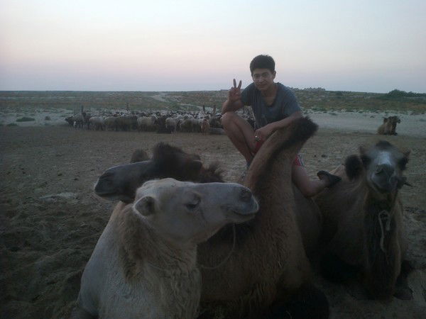 Раушанбек Шарапат