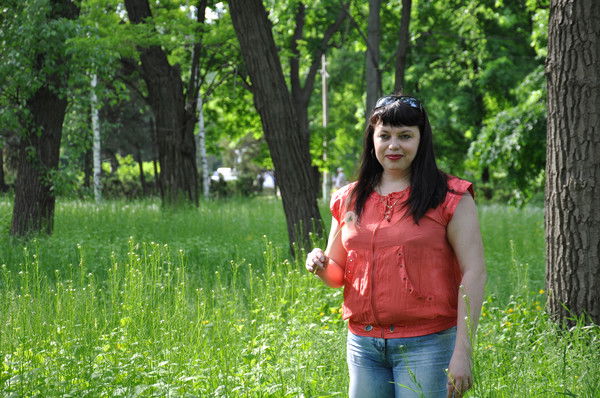 Анна Кострова