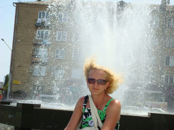 Елена Велибекова