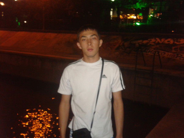 Azamat Elubaev******