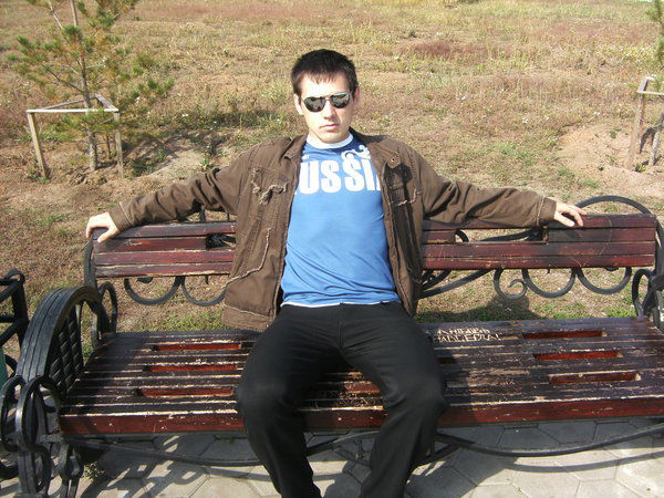 Жека Исаенко