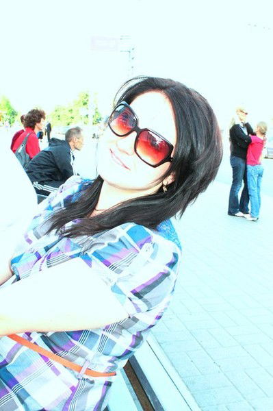 Оля Азаренко