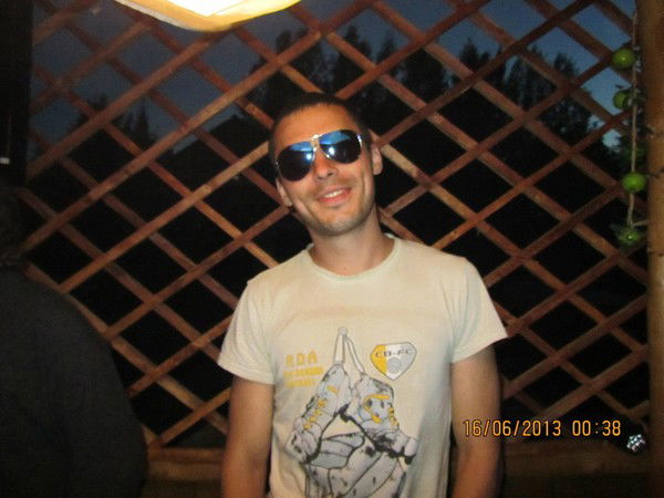 Женя Смирнов