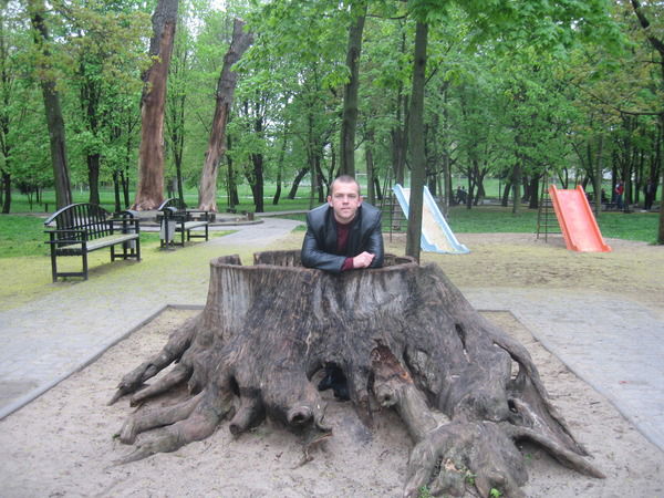 Евгений Иванов