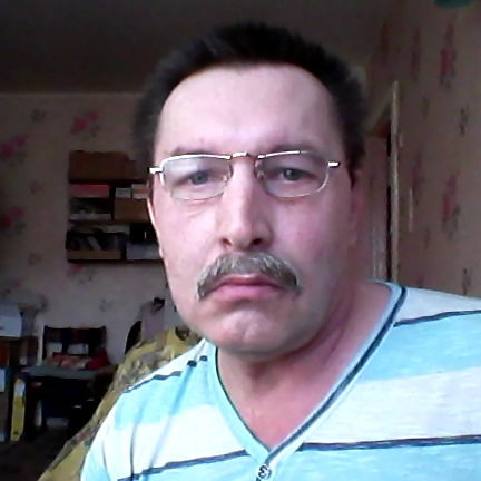 Александр Константинов