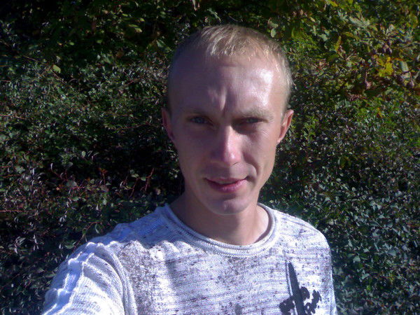 Александр Фролов