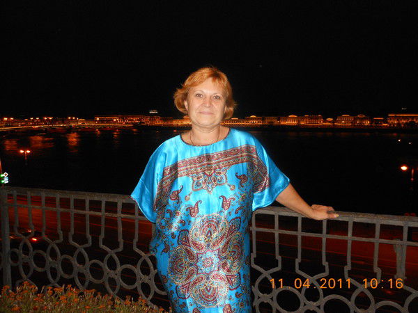 Елена Новожилова