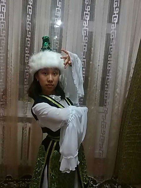 Айжан Исабекова