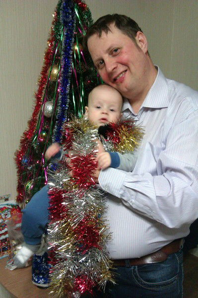 Александр Плотников