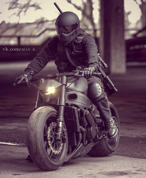 Олег .коротич