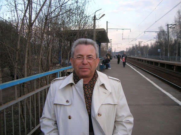 Виктор Маслеников