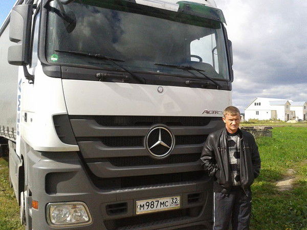 Олег Исаенко