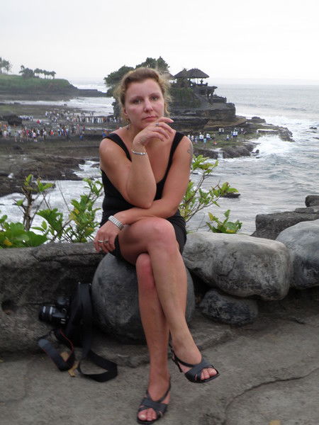 Анна Леонтьева