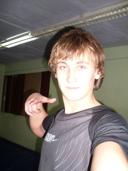 Артем Романов