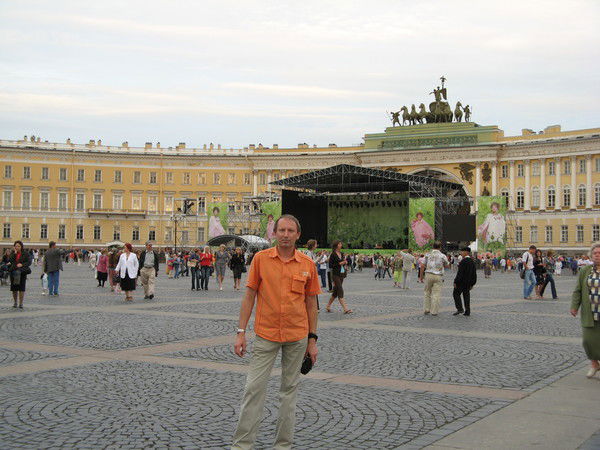 Виктор Бровин