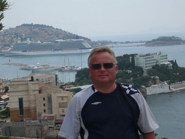 Олег Потанейко