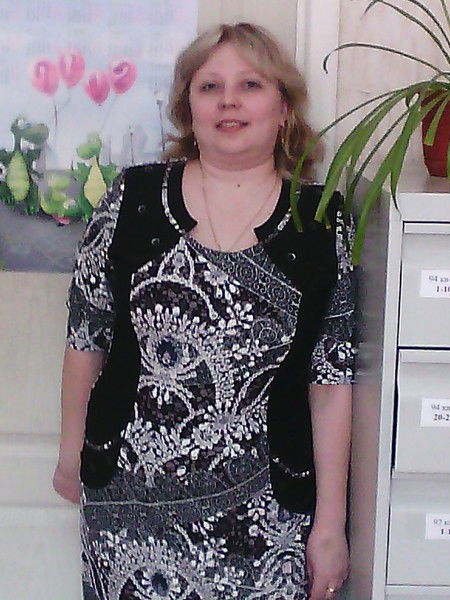 Елена Сахаровская