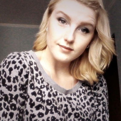 Яна Романовна