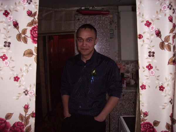 Артем Мовенко