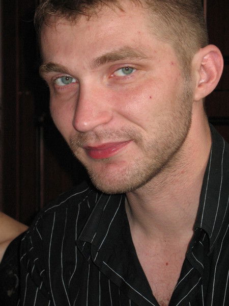 Денис Комаров