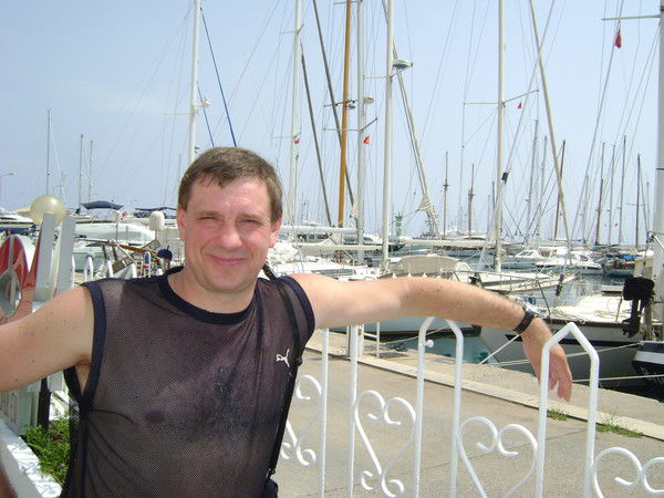 Александр Белокуров