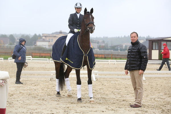 Оля Сергеенкова