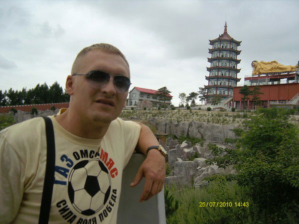 Виктор Зонов