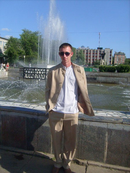 Дамир Фахаров