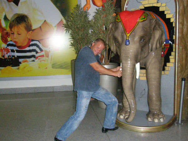 Николай Абраменко