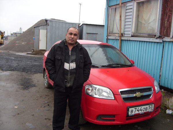 Гофур Юлдашев