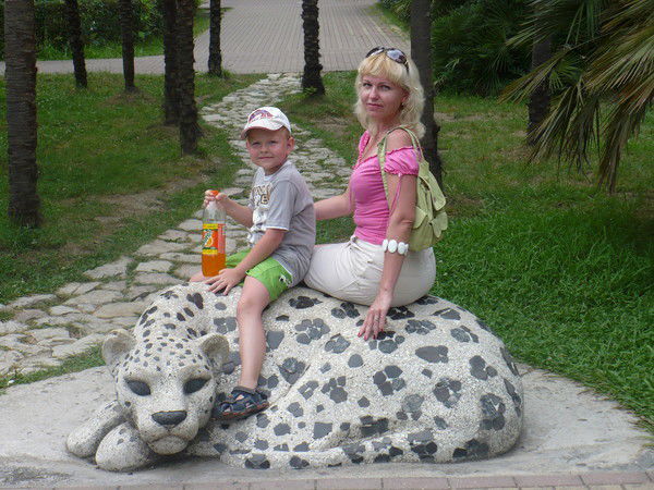 Наталья Саханова