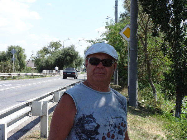 Виталий Шкавро