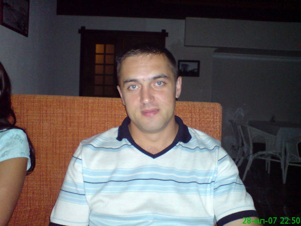 Максим Лелеко