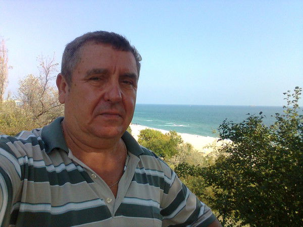 Александр Мазур