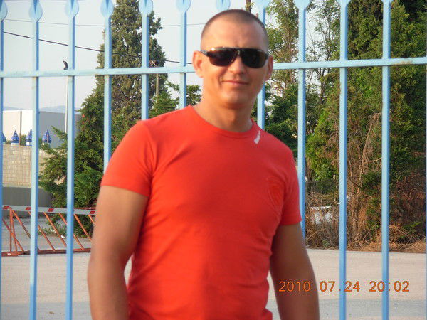 Юра Безверхний