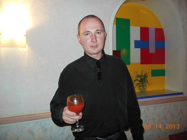 Александр Наседкин