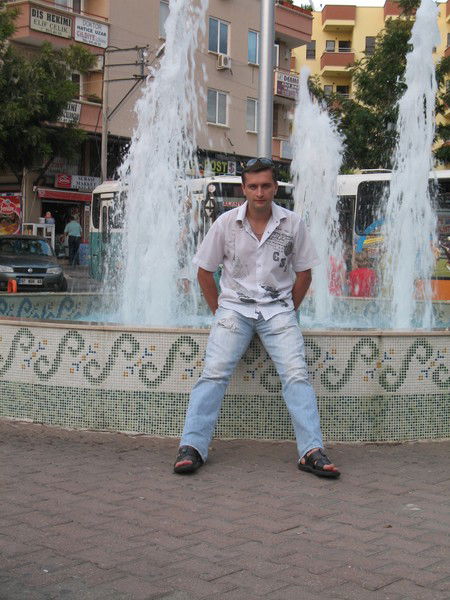 Константин Степанов