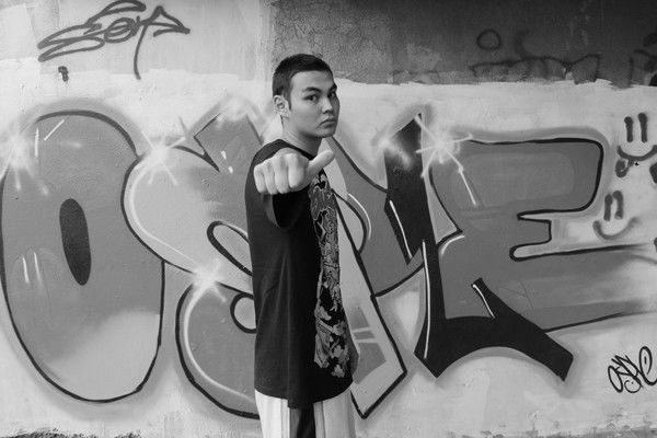 Жас Ахметов