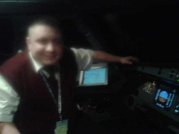 Денис Винокур