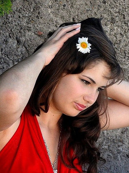 Карина Олейник