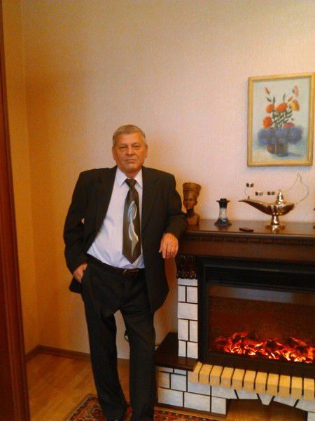 Виктор Постников