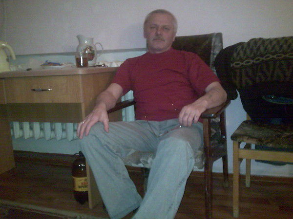 Алексей Иванов