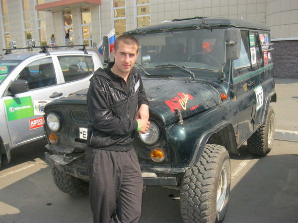 Александр Сергеев