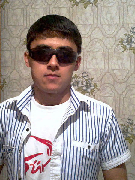 Азат Райимов