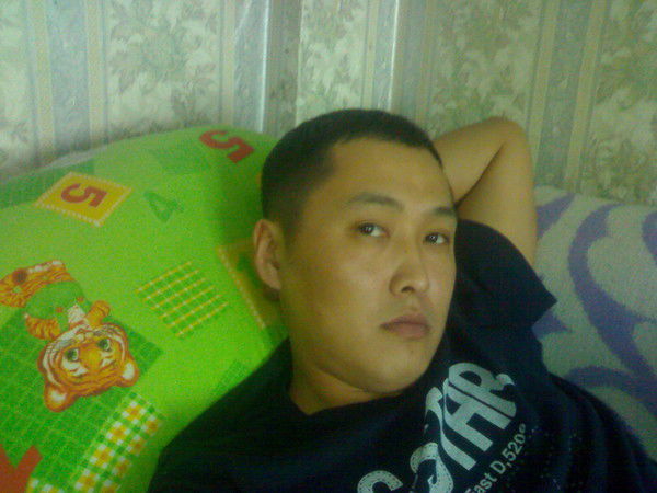 Владислав Цыбенов