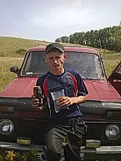 Юрий Золотов