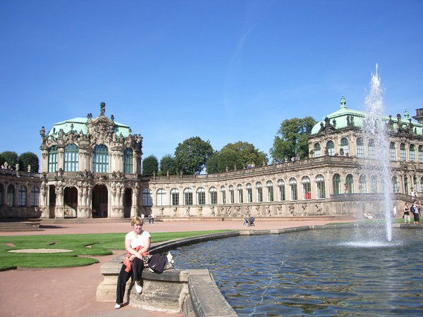 Mapина Суханова