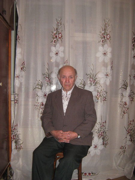 Аркадий Иванов