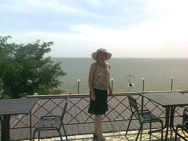 Елена Романова