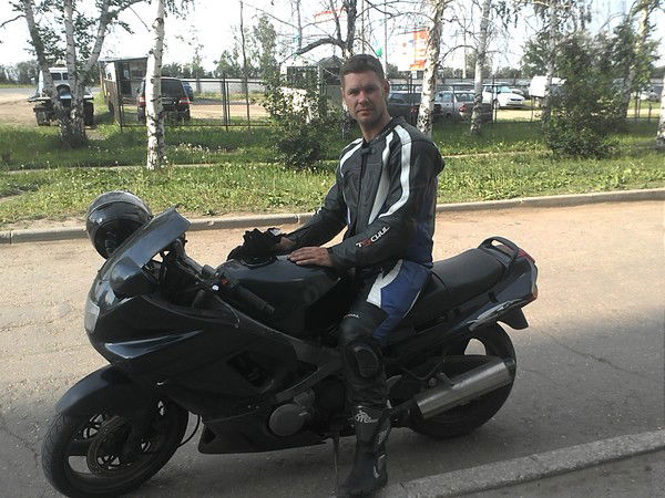 Григорий Жаринов